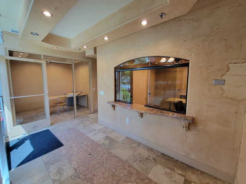 More Photos Of 7500 Arroyo Cir, Gilroy Light Distribution For Sale