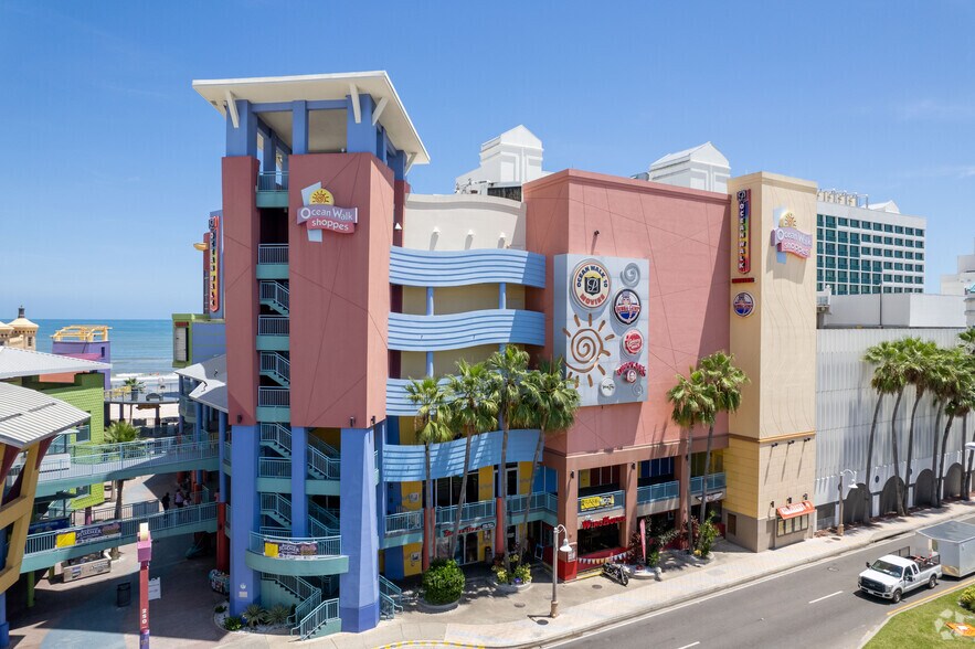 More Photos Of 250 N Atlantic Ave, Daytona Beach Movie Theatre For Lease