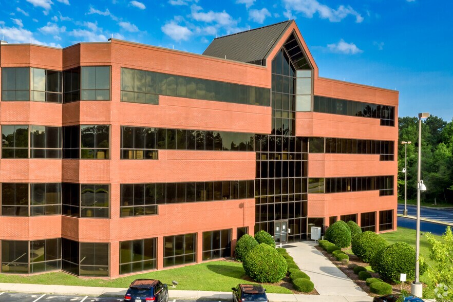 More Photos Of 7 Technology Cir, Columbia Office For Sale