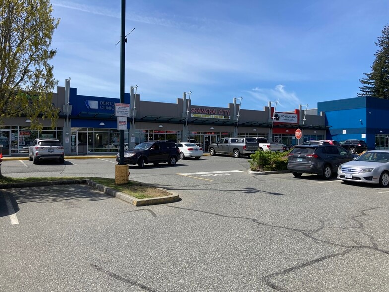 More Photos Of 2000 Island Hwy N, Nanaimo Storefront For Lease