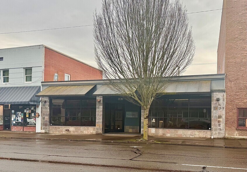 Primary Photo Of 127 SW 4th St, Corvallis Storefront For Sale