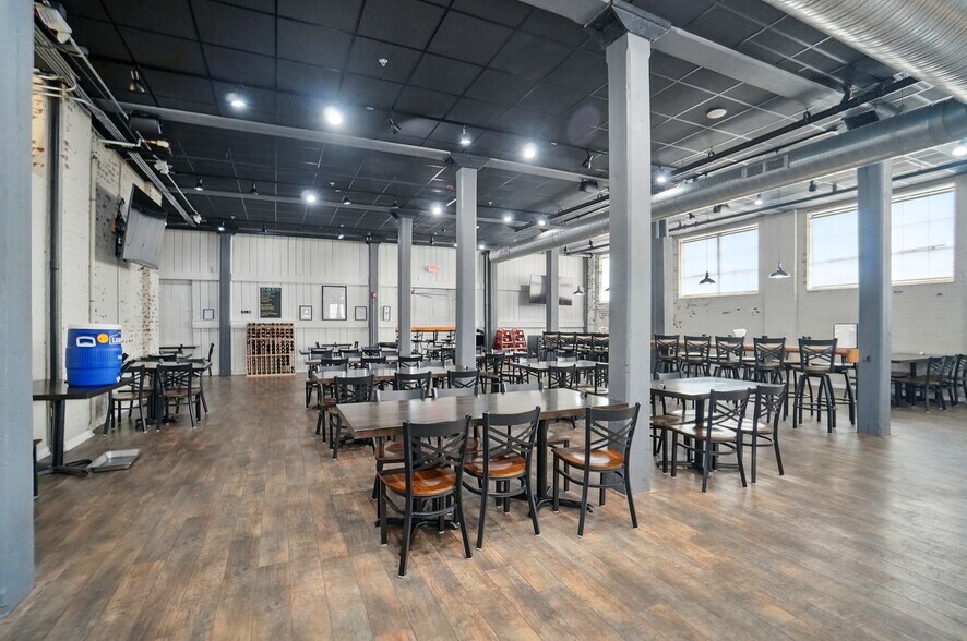 More Photos Of 109 N Hayne St, Monroe Apartments For Sale