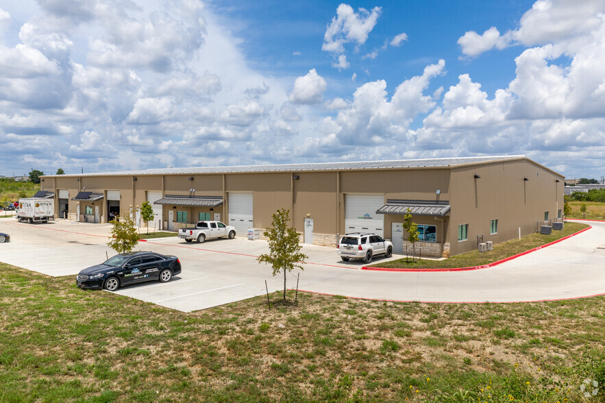 Primary Photo Of 335 Warehouse Dr, Buda Unknown For Lease