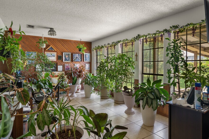 More Photos Of 5792 FM 6, Josephine Showroom For Sale