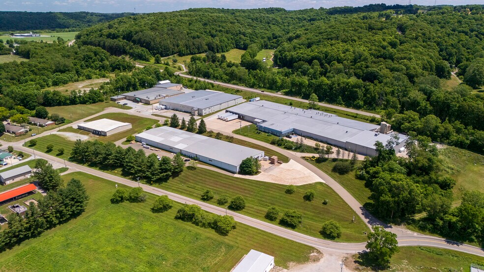 More Photos Of 100 Straits Ln, Killbuck Manufacturing For Lease