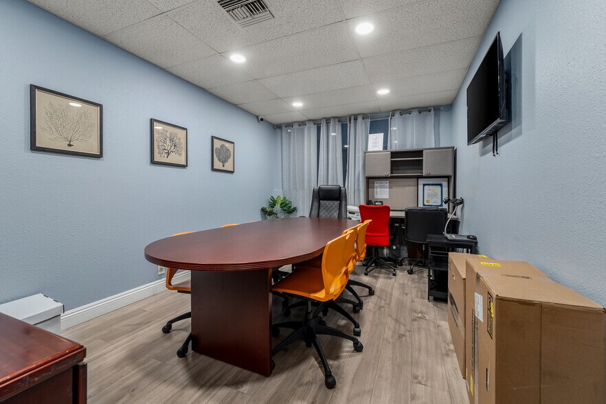 More Photos Of 3317 W Beverly Blvd, Montebello Office Residential For Sale