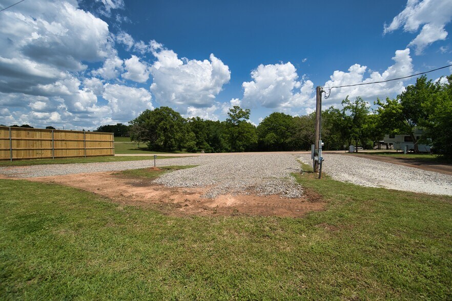 More Photos Of 347203 US Route 66 Hwy, Chandler Trailer Camper Park For Sale