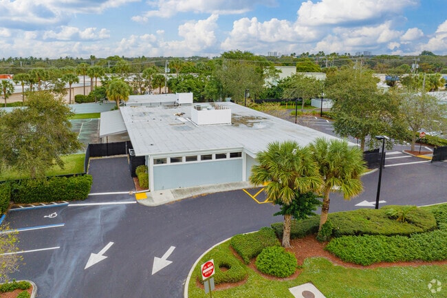 Primary Photo Of , Palm Beach Gardens Specialty For Sale