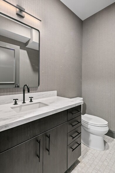 More Photos Of 1718-1720 N St NW, Washington Office For Lease