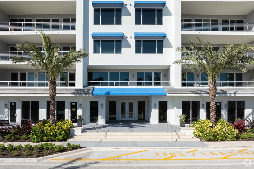 More Photos Of 1 S Coastal Way, Jupiter Apartments For Lease