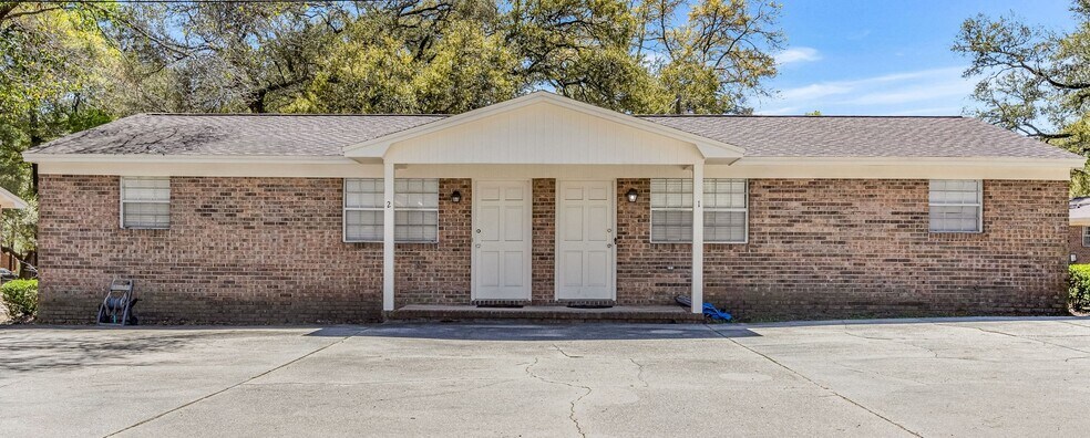 More Photos Of 8640 Jernigan Rd, Pensacola Apartments For Sale