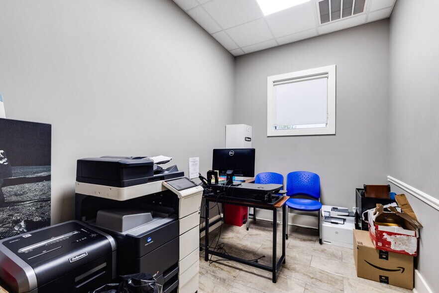 More Photos Of 307 Alcide Dominique Dr, Lafayette Office For Sale