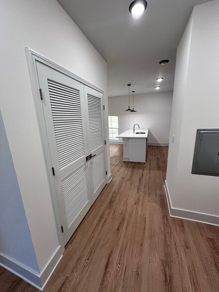 More Photos Of 3515 Markland Dr, Charlotte Apartments For Sale