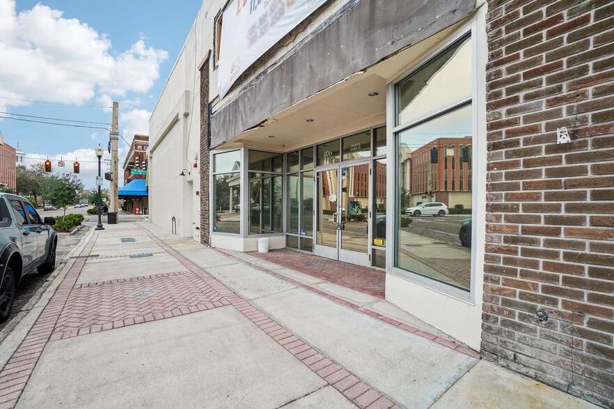 More Photos Of 106-109 N Evers St, Plant City Medical For Lease