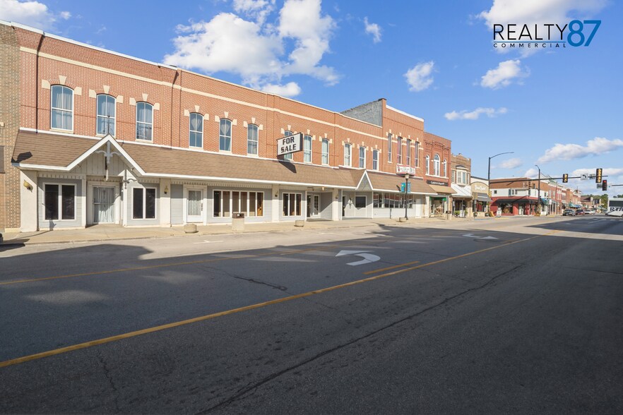 More Photos Of 107 S Franklin St, Manchester Storefront For Sale