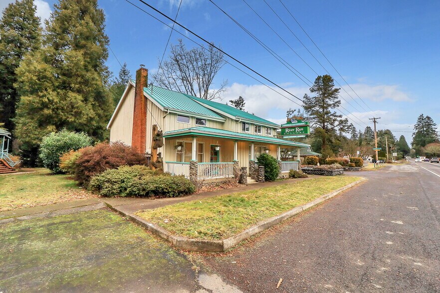 More Photos Of 42837 McKenzie Hwy, Leaburg Freestanding For Sale