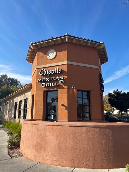 More Photos Of 925 Broadbeck Dr, Thousand Oaks Office For Lease