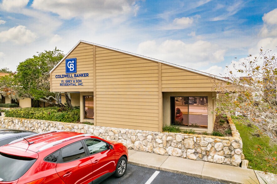 More Photos Of 5636 Grand Blvd, New Port Richey Medical For Sale