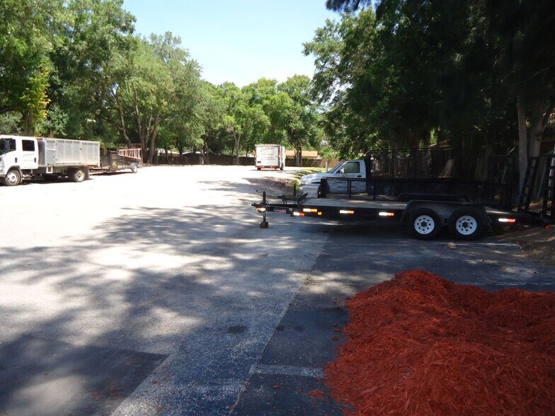 More Photos Of 1260 W Bay Dr, Largo Storefront For Lease