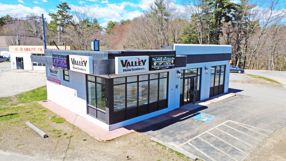 Primary Photo Of 156 Pleasant St, Brunswick Storefront Retail Office For Lease