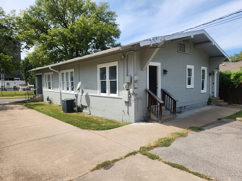 More Photos Of 1709 S Baltimore Ave, Tulsa Office Residential For Sale