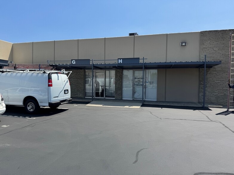 More Photos Of 16312 Garfield Ave, Paramount Warehouse For Lease