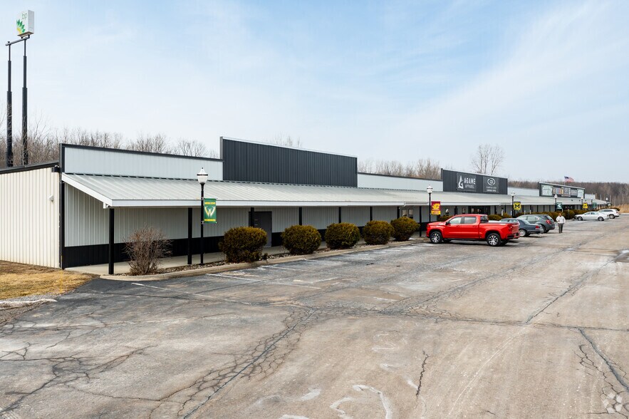 More Photos Of 4330 W Mount Morris Rd, Mount Morris General Retail For Sale