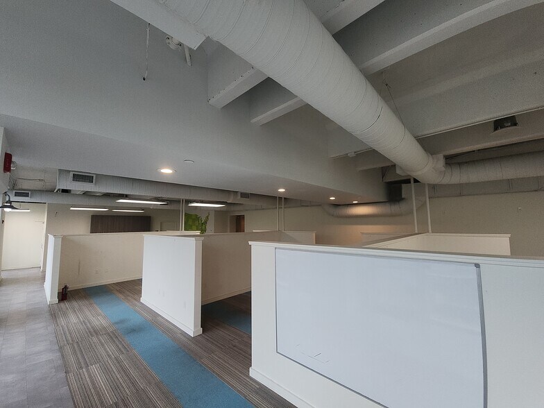 More Photos Of 320 1st St N, Jacksonville Beach Office Residential For Sale