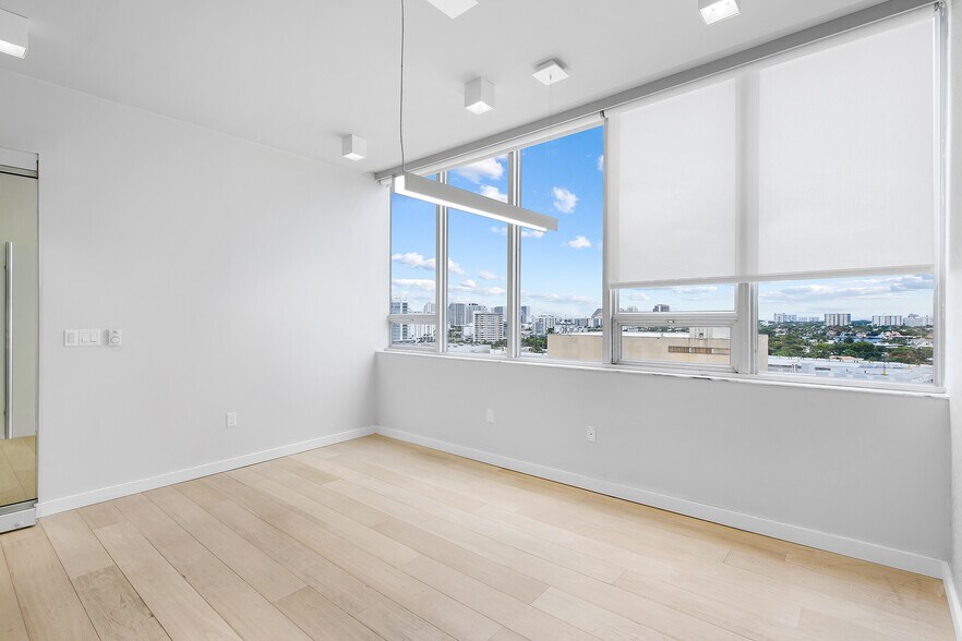 More Photos Of 2455 E Sunrise Blvd, Fort Lauderdale Loft Creative Space For Sale