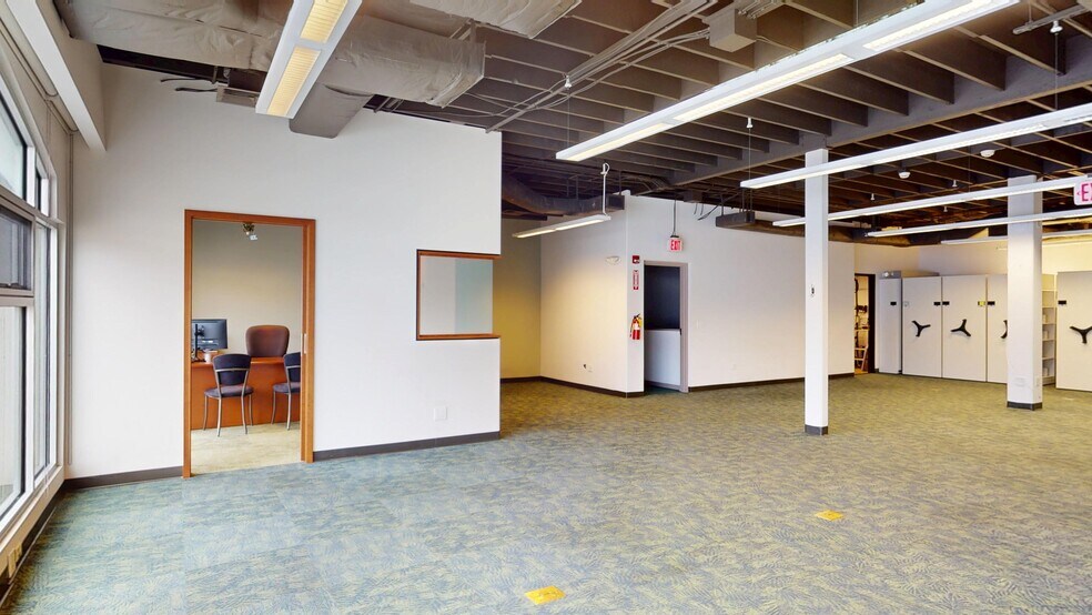 More Photos Of 3113 Olu St, Honolulu Office For Sale