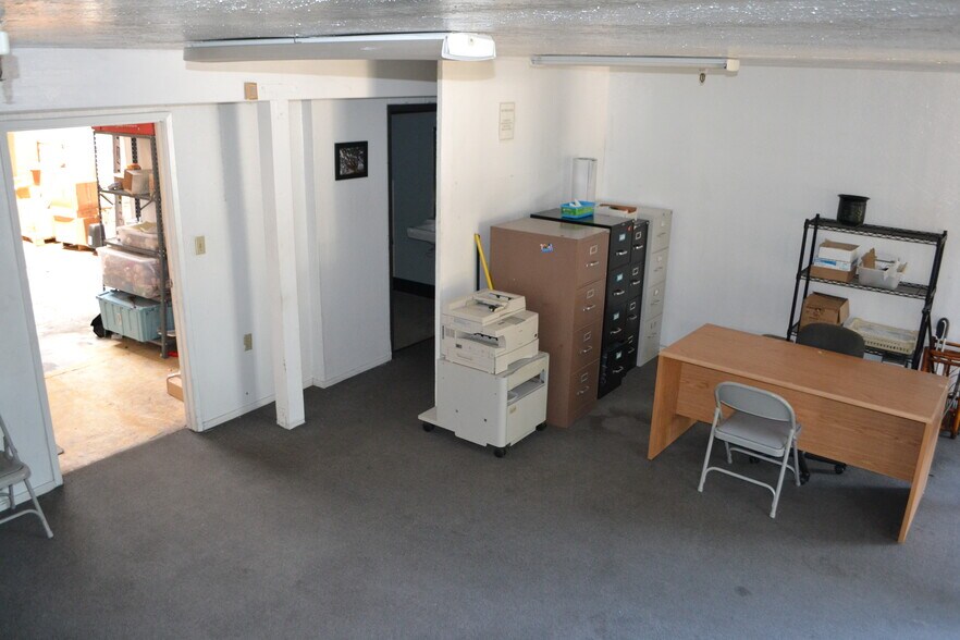 More Photos Of 3250 Monier Cir, Rancho Cordova Manufacturing For Lease