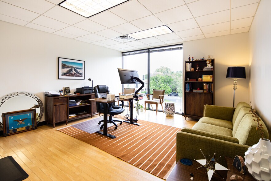 More Photos Of 3200 Steck Ave, Austin Office For Sale