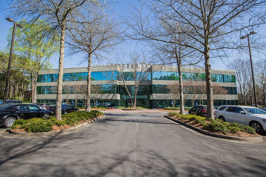 More Photos Of 5950 Live Oak Pky, Norcross Office For Lease