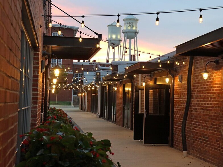 More Photos Of 1800 Drayton Rd, Spartanburg Storefront Retail Office For Lease