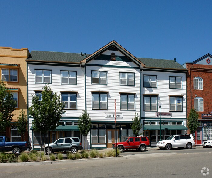 More Photos Of 220 Windsor River Rd, Windsor Apartments For Sale