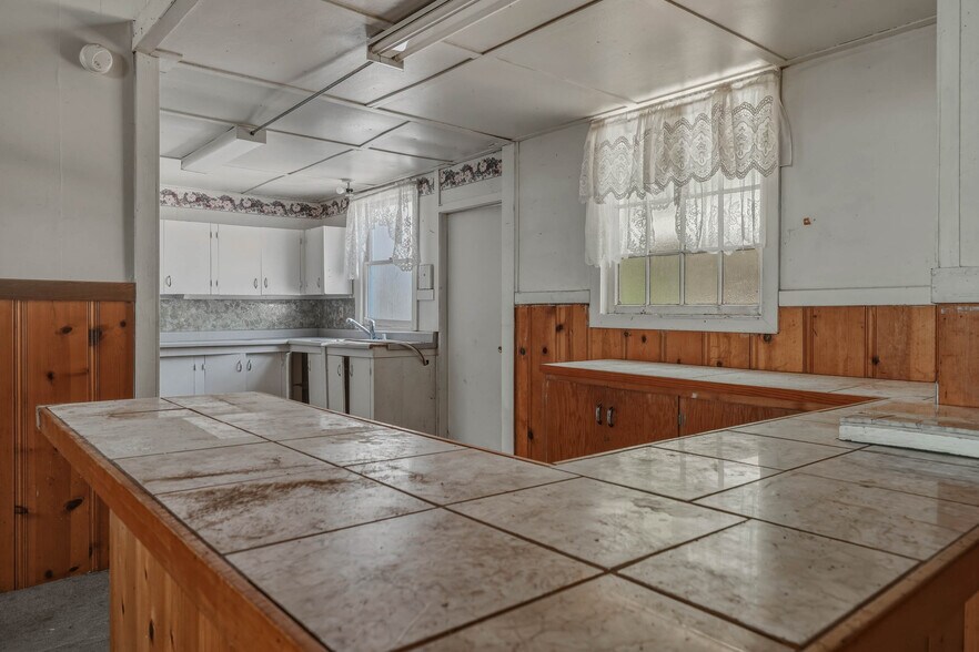 More Photos Of 12487 The Plaza, Clearlake Oaks Religious Facility For Sale