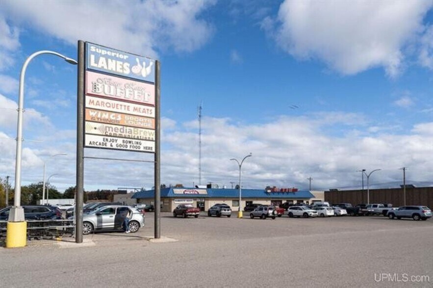More Photos Of 3060 Us-41, Marquette Freestanding For Sale