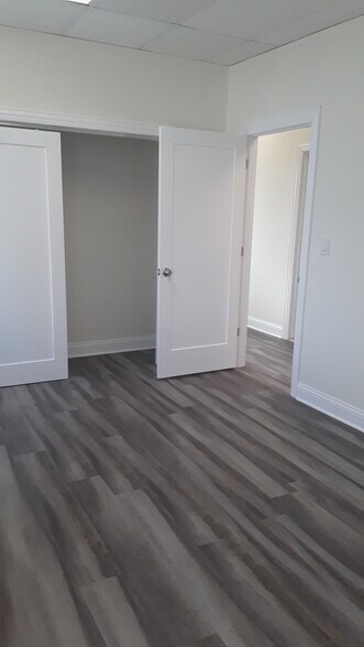 More Photos Of 3403 W Lawrence Ave, Chicago Office For Lease