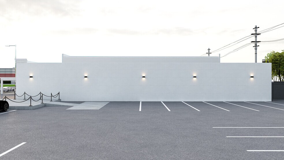 More Photos Of 2211 Tamiami Trl S, Venice Manufacturing For Lease