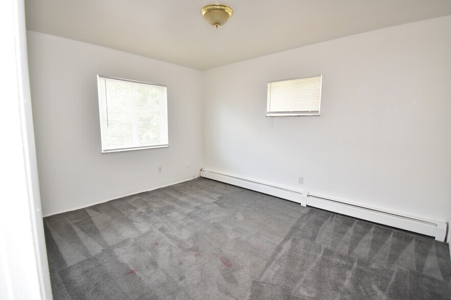 More Photos Of 529 Elberon Ave, Cincinnati Apartments For Sale