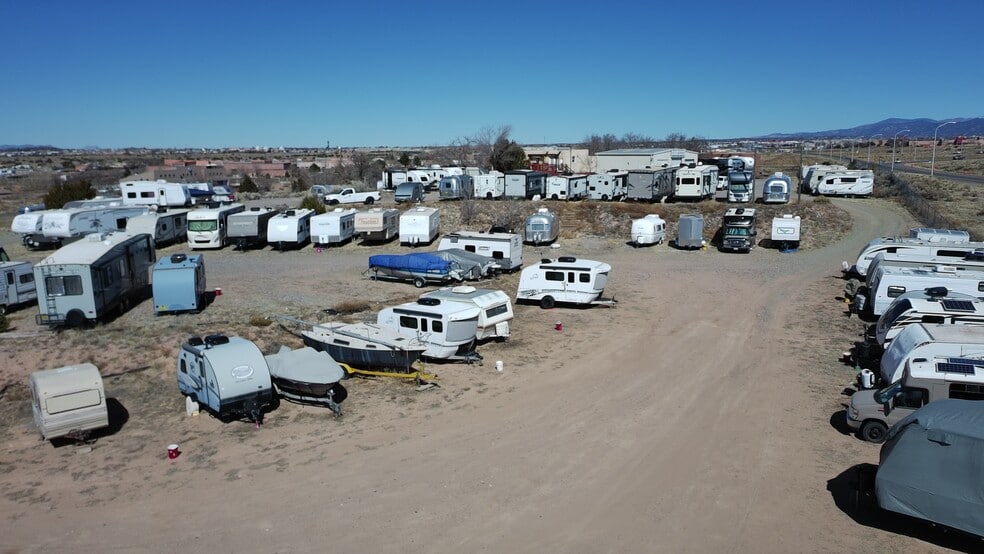 More Photos Of 27736 W Frontage Rd, Santa Fe Contractor Storage Yard For Sale