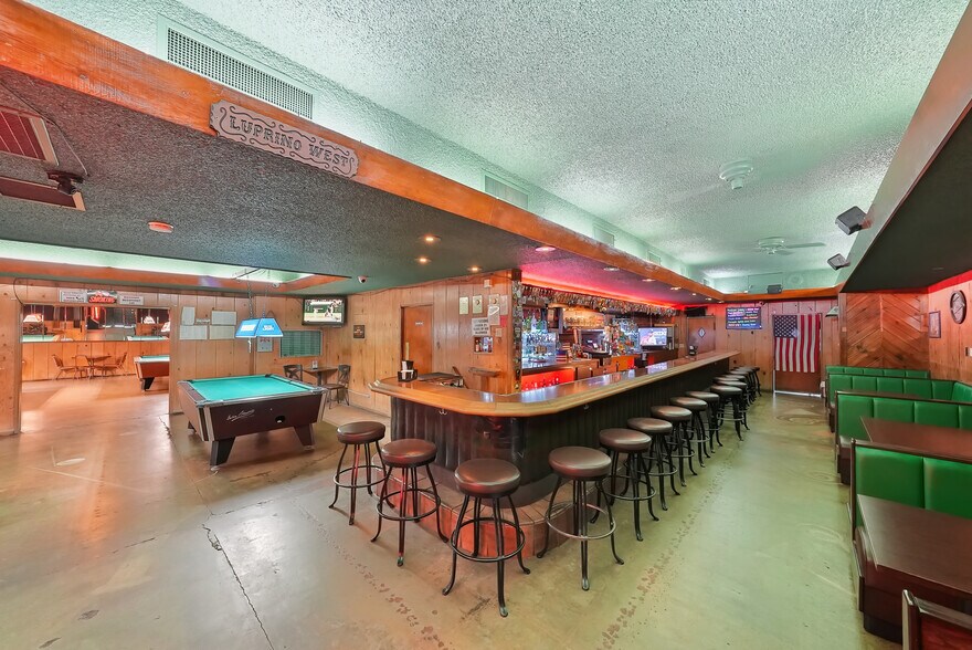 More Photos Of 44 N 19 1/2 Ave, Lemoore Restaurant For Sale