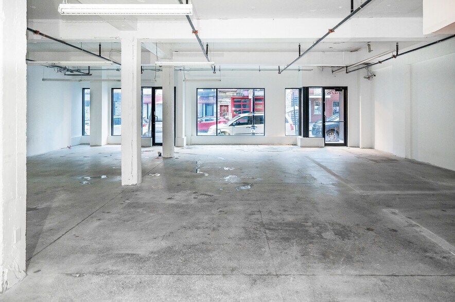 More Photos Of 7472-7480 Rue Saint-Hubert, Montréal Storefront Retail Office For Sale