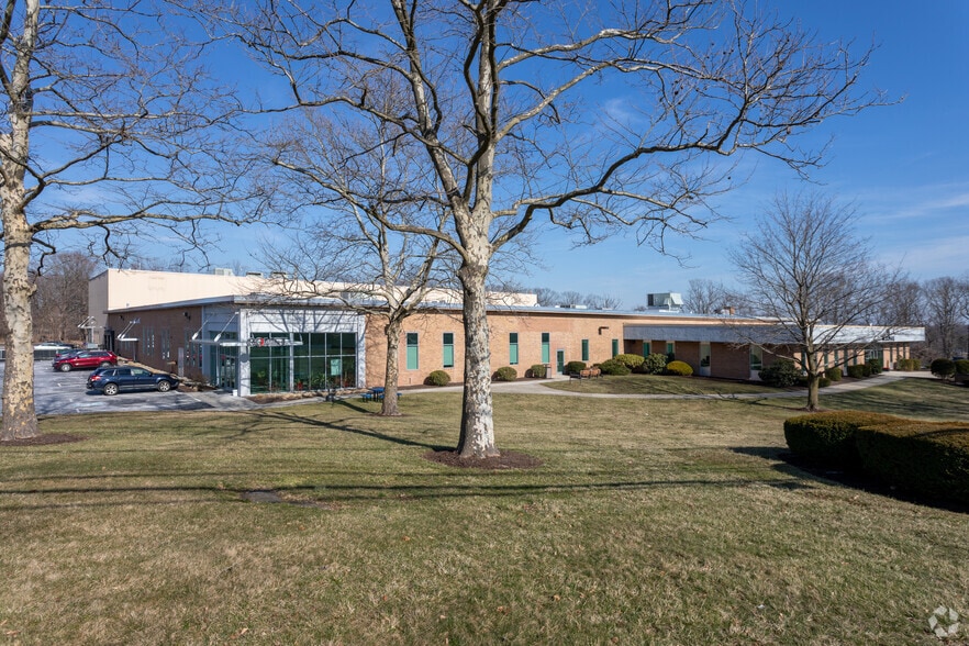 Primary Photo Of 100 Trap Falls Road Ext, Shelton Warehouse For Sale