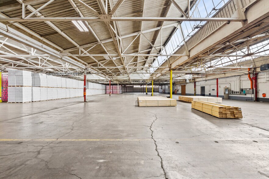 More Photos Of 294 Gambee Rd, Geneva Warehouse For Sale