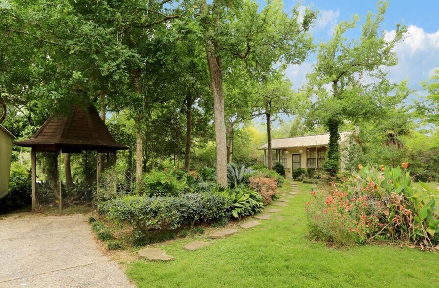 More Photos Of 415 White Wing Ln, Houston Land For Sale