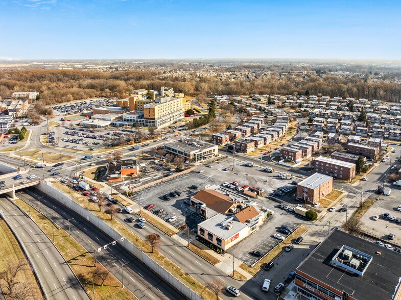 More Photos Of 8101-8111 Roosevelt Blvd, Philadelphia Restaurant For Sale