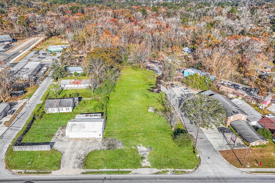 More Photos Of 605 US Highway 80 W, Savannah Auto Repair For Sale