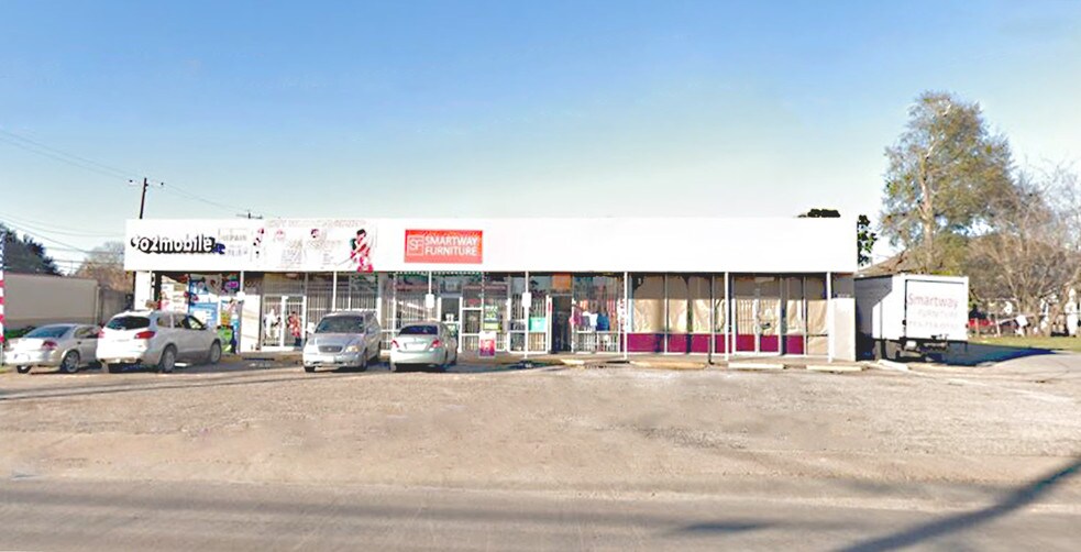 More Photos Of 7430 Long Point Rd, Houston Unknown For Lease