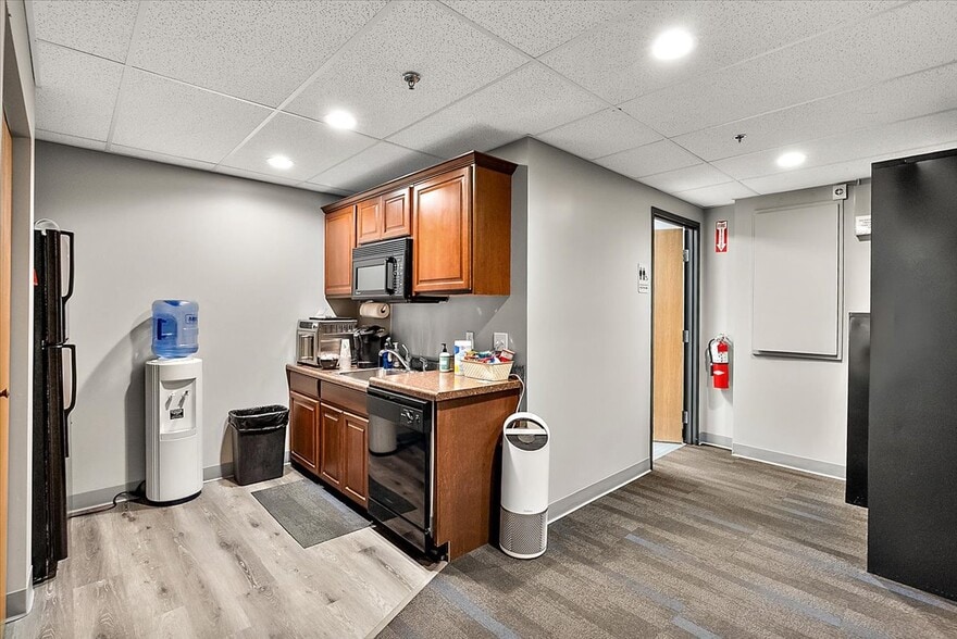 More Photos Of 28525 Beck Rd, Wixom Warehouse For Sale